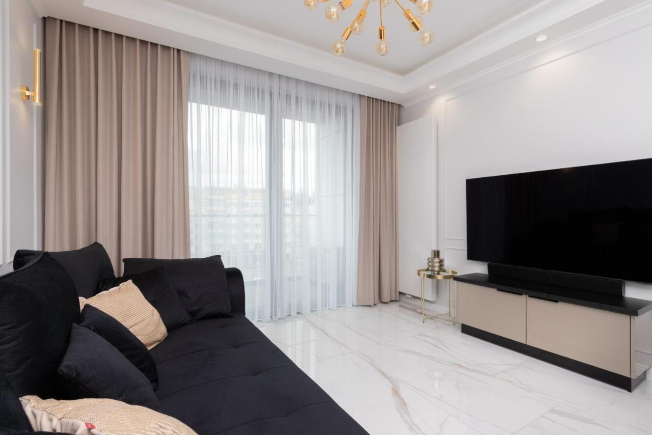Plac Unii Apartment Gdynia Srodmiescie By Renters Prestige Zewnętrze zdjęcie