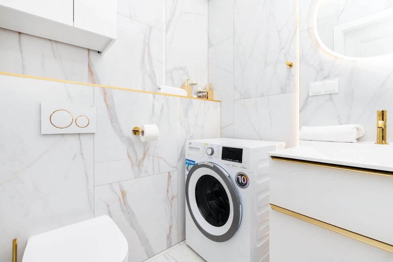 Plac Unii Apartment Gdynia Srodmiescie By Renters Prestige Zewnętrze zdjęcie